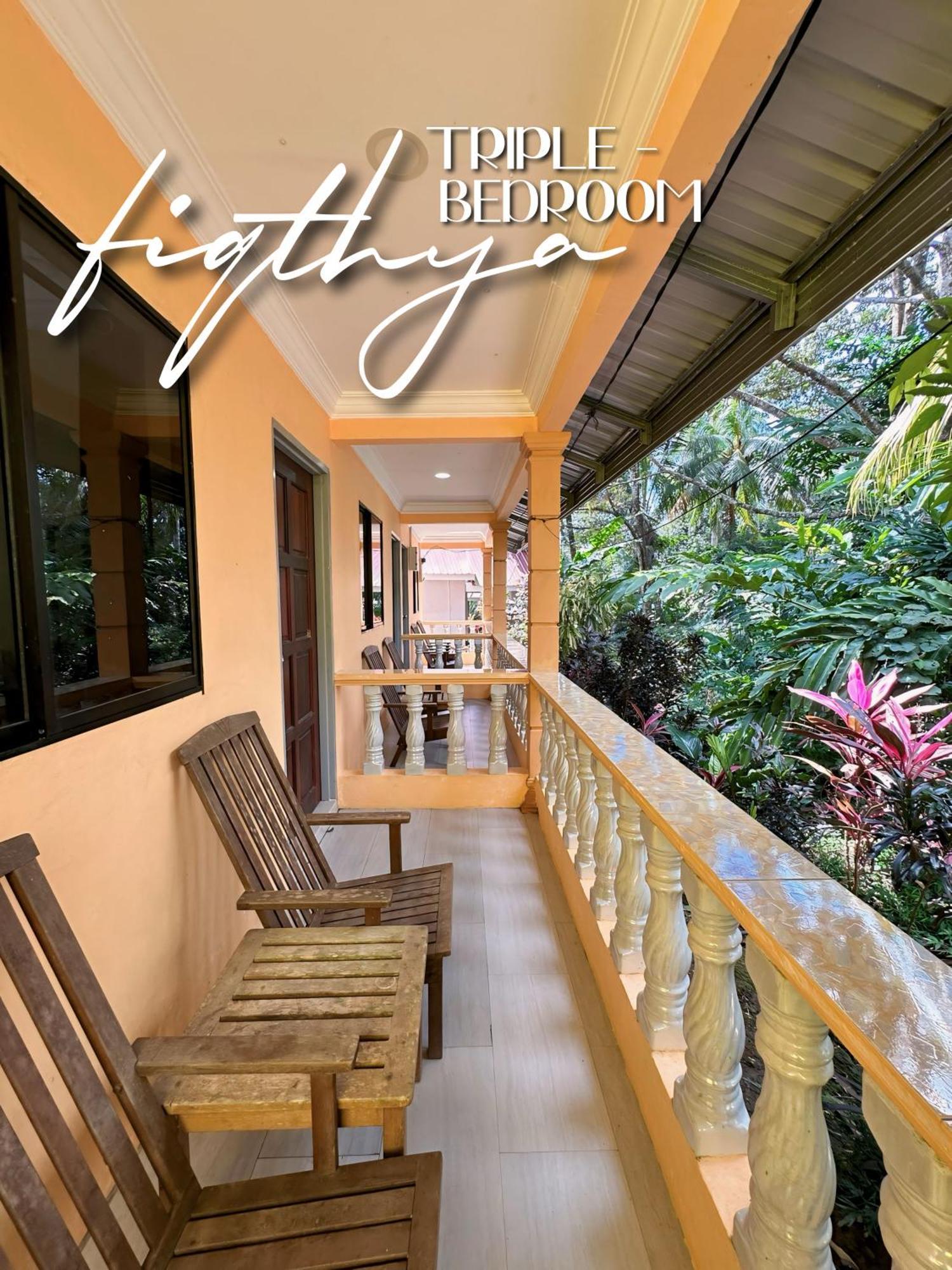 Fiqthya Chalet & Cafe Kampong Ayer Batang Ngoại thất bức ảnh